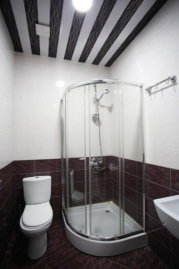 Hotel Okriba Тбилиси Екстериор снимка