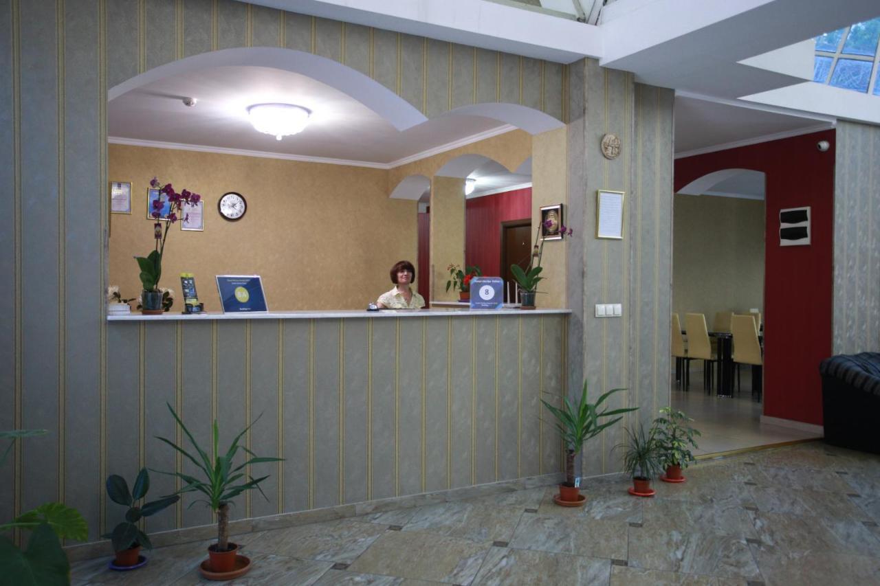 Hotel Okriba Тбилиси Екстериор снимка